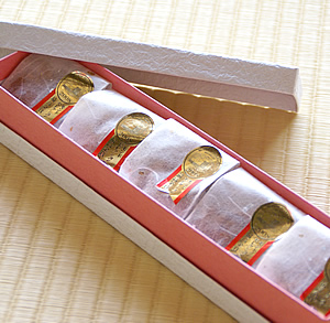 紀州の完熟南高梅干通販専門店の深見梅店がフルーツ梅干をプチギフトにしました。